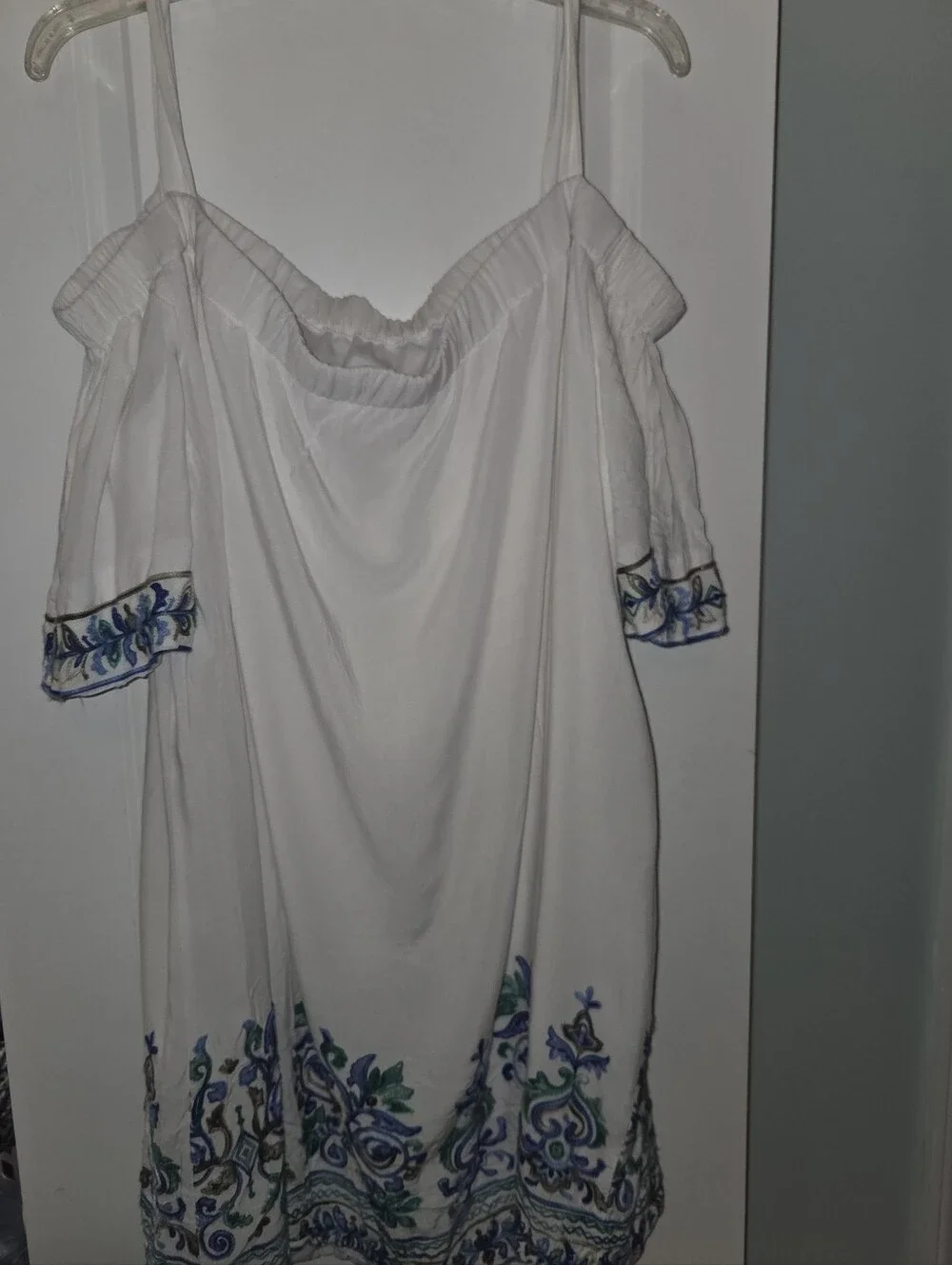Sandra Darren Plus Size Off the Shoulder White Summer Embroidered Boho Dress